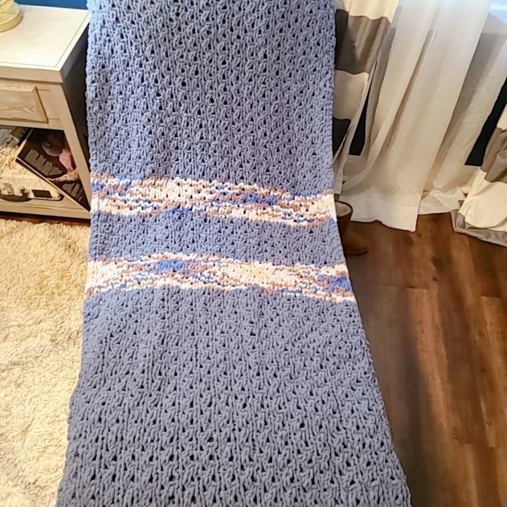 Eye Love Velvet Knit Blanket Never Used